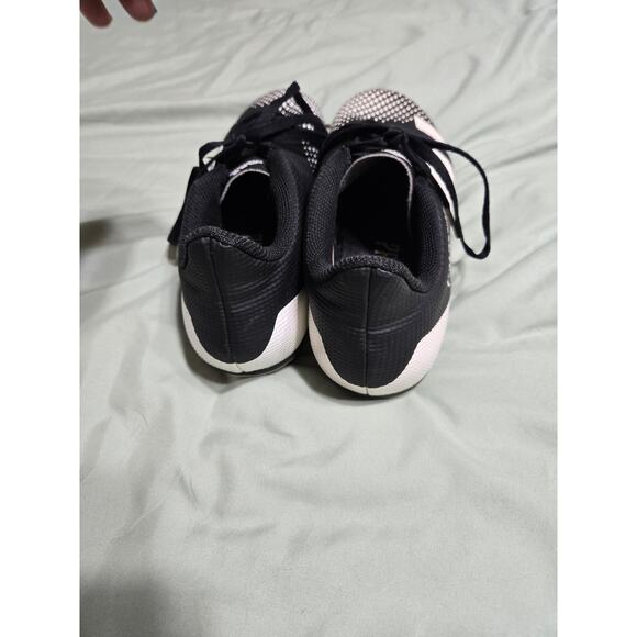 Adidas predator size 8 men's black and white cleats - Picture 4 of 8